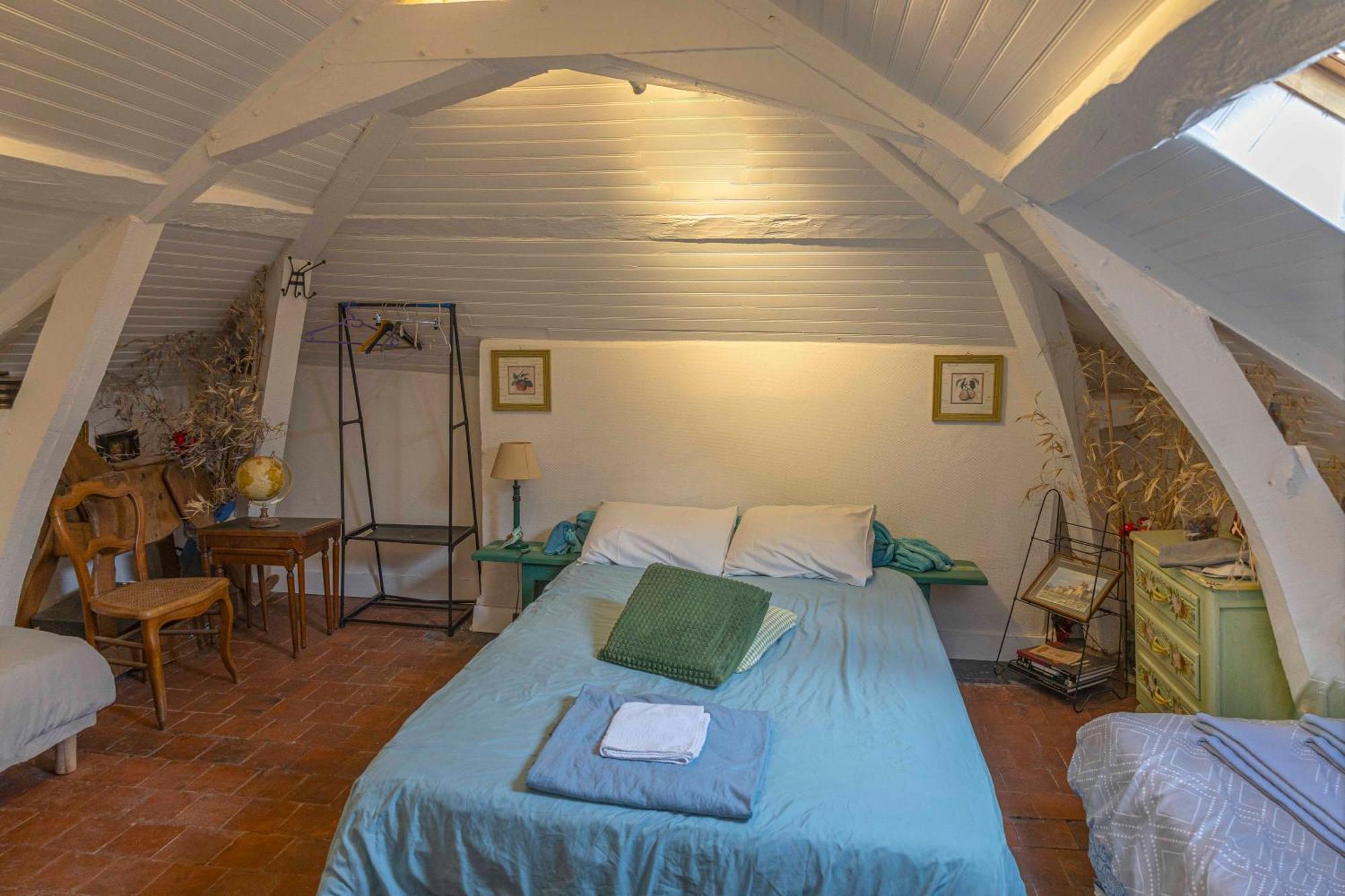 Chambre D'Hotes Les Jardins De Marie, Sci Charles III Bernay  Luaran gambar